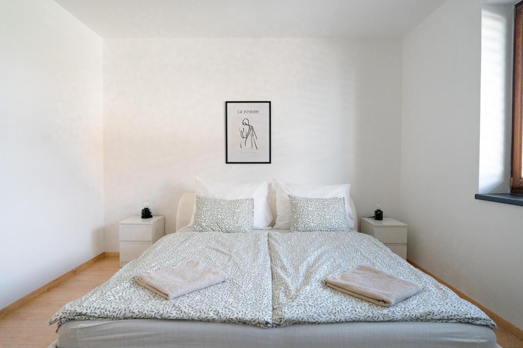 The Dante Villa Apartments ปราก ภายนอก รูปภาพ