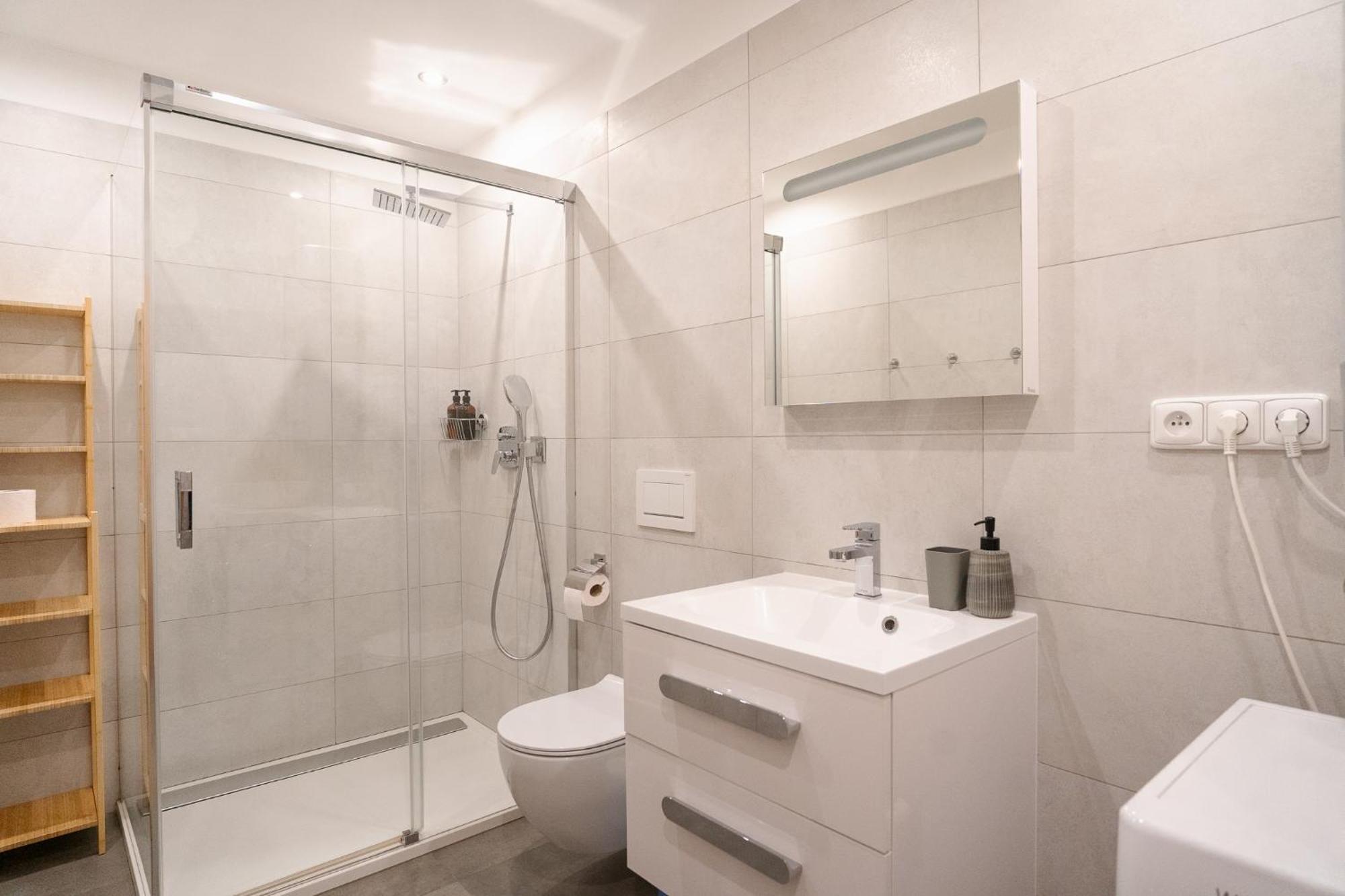 The Dante Villa Apartments ปราก ภายนอก รูปภาพ